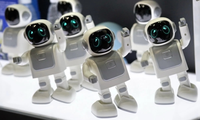 人工智能的机器人在未来有什么益处_AI_人工智能_机器学习_课课家